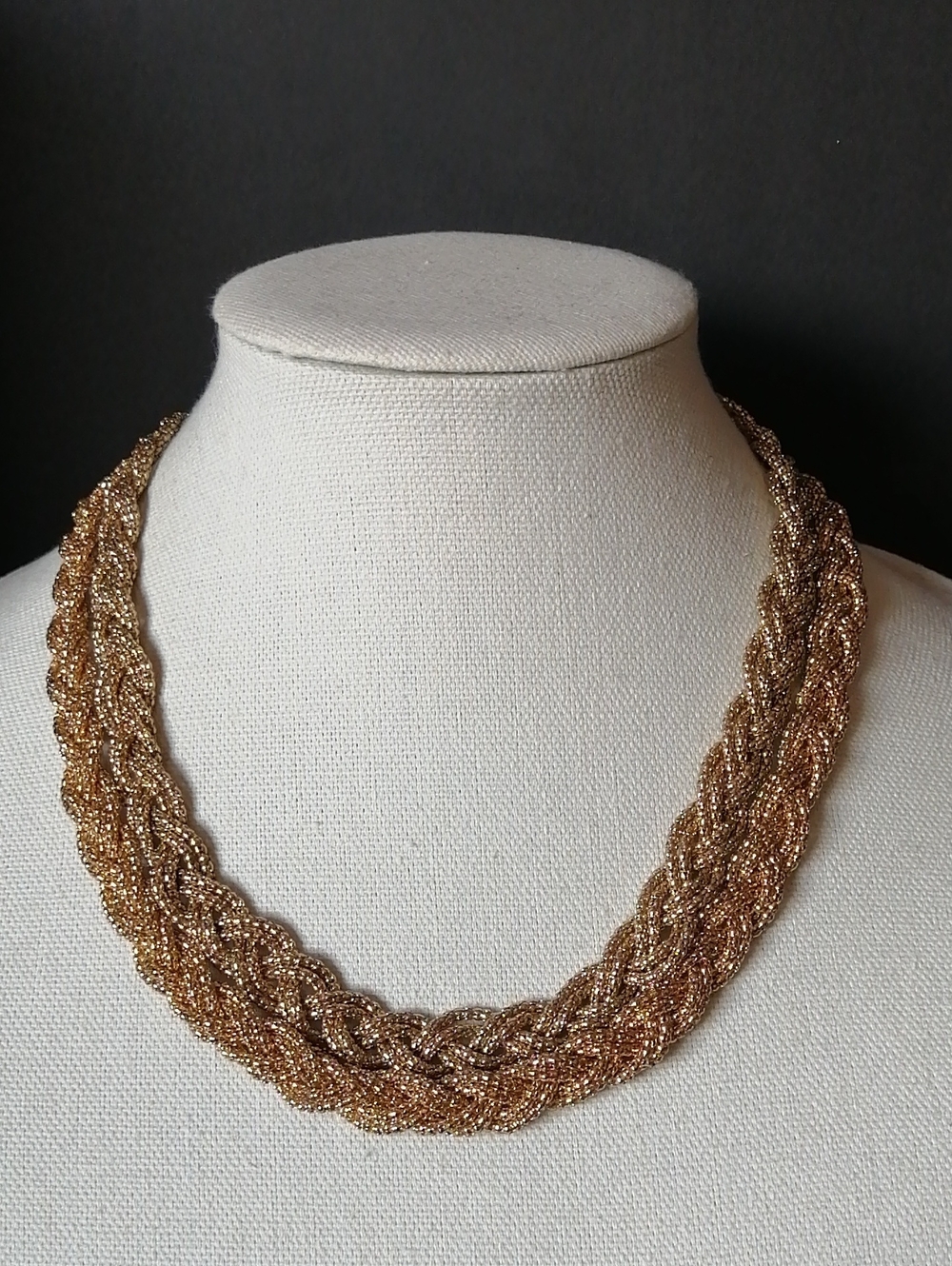 🔥3/$35🔥Vintage Braided Textured Polished Metallic Goldtone Statement Necklace